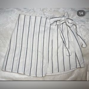 Forever 21 mini skirt. Side tie